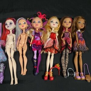 Ever After High Assorted Clothes & Dolls Lot